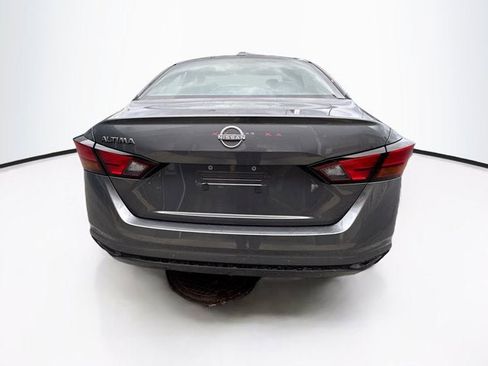 Certified 2025 Nissan Altima 2.5 S image 7