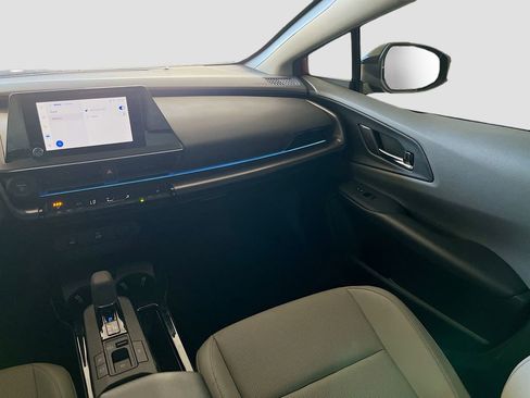Used 2024 Toyota Prius XLE image 22