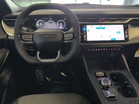 New 2026 Jeep Cherokee Laredo AWD/4WD image 18