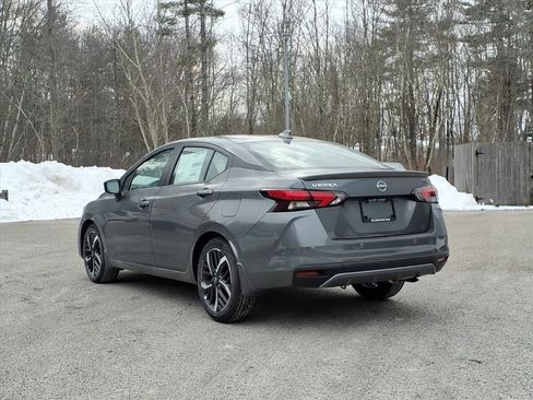 New 2025 Nissan Versa SR w/ Trunk Package image 4