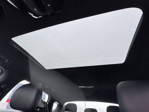 New 2025 Kia K4 GT-Line image 13