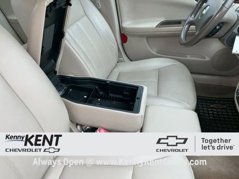 Used 2007 Chevrolet Impala LT image 11