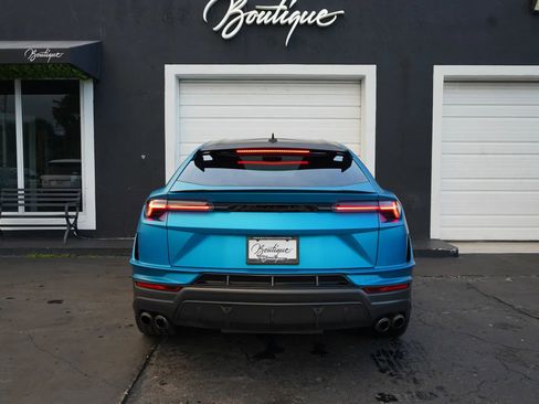 Used 2024 Lamborghini Urus Performante AWD/4WD image 31