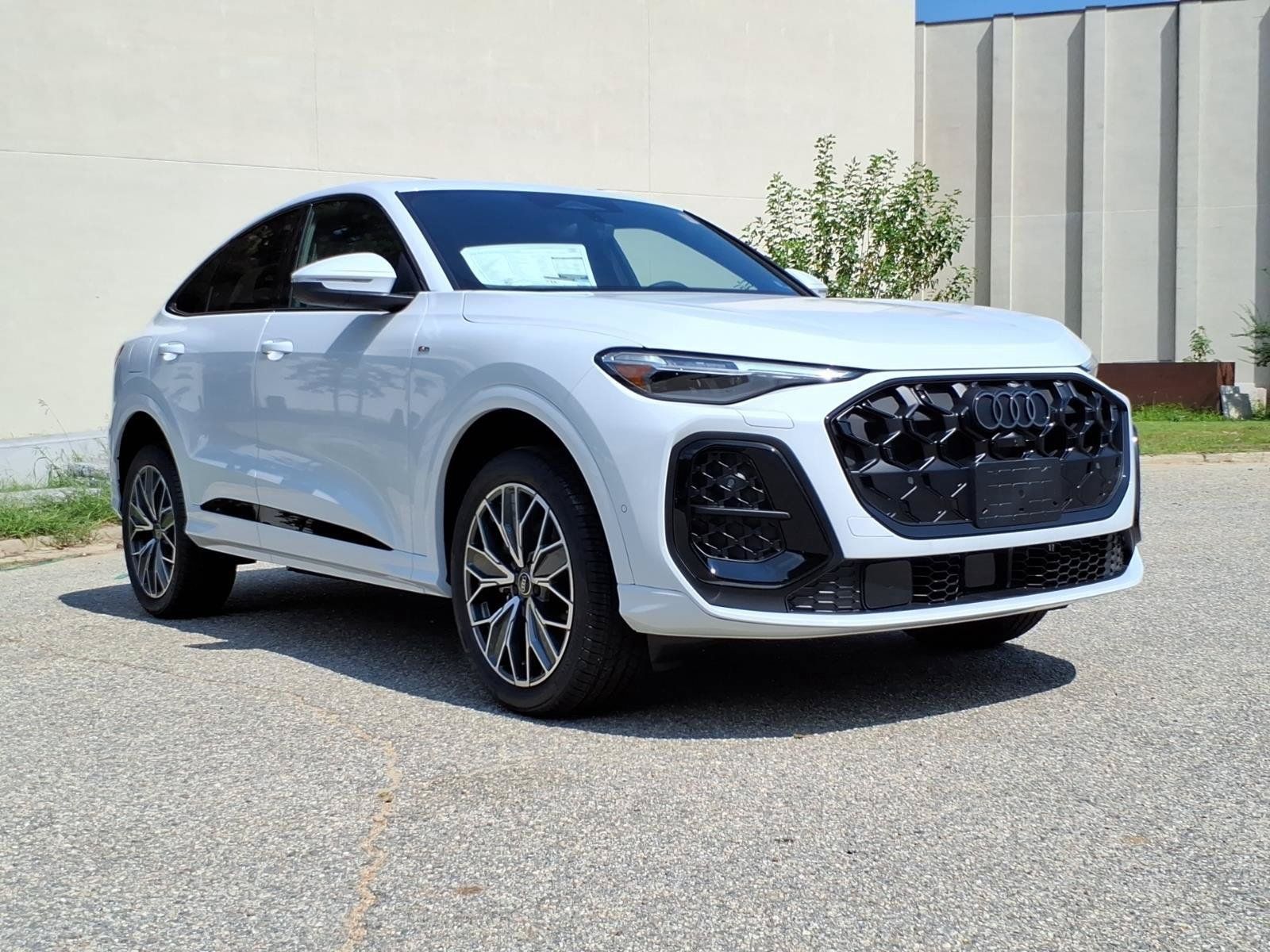 New 2026 Audi Q5 Premium Plus AWD/4WD image 5
