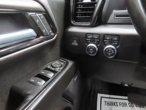 Used 2024 GMC Sierra 2500 AT4 w/ AT4 Preferred Package image 31