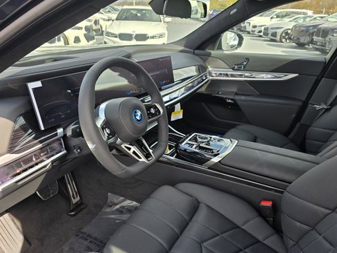 New 2026 BMW i7 eDrive50 w/ M Sport Package image 16
