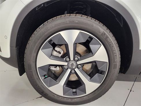 New 2026 Volvo XC40 B5 Plus w/ Protection Package Premier image 8