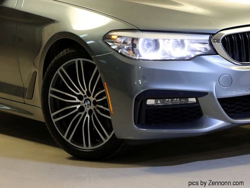 Used 2018 BMW 540i xDrive 540i xDrive image 3