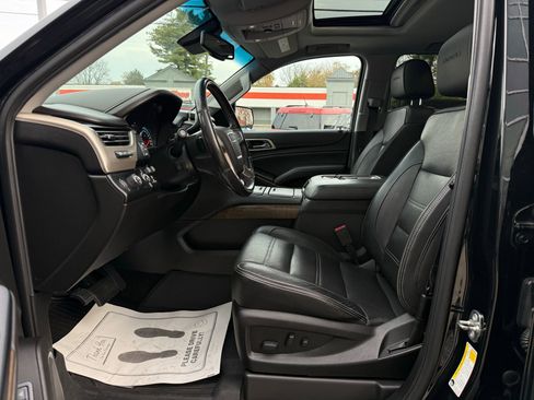 Used 2018 GMC Yukon Denali image 42