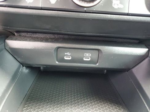 Certified 2023 Honda Accord EX image 22