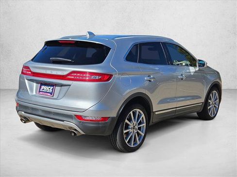 Used 2019 Lincoln MKC Reserve image 6
