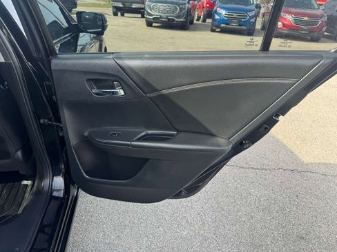 Used 2016 Honda Accord EX-L image 15
