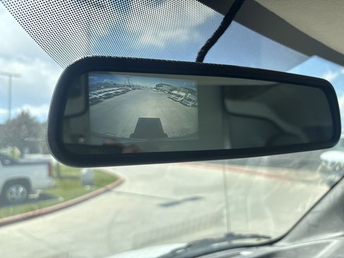 New 2024 GMC Savana 3500 w/ Power Convenience Package image 17