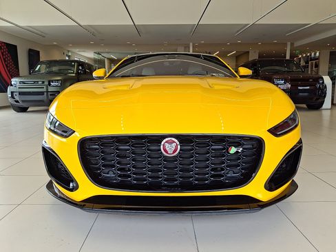 Used 2021 Jaguar F-TYPE R AWD/4WD image 5