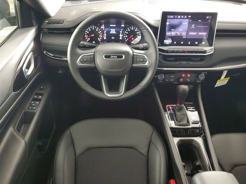 New 2026 Jeep Compass Latitude AWD/4WD image 14