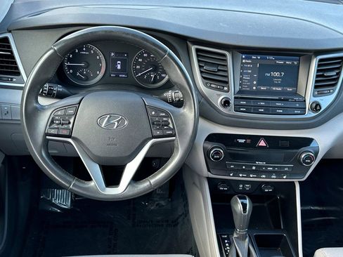 Used 2018 Hyundai Tucson Value image 13