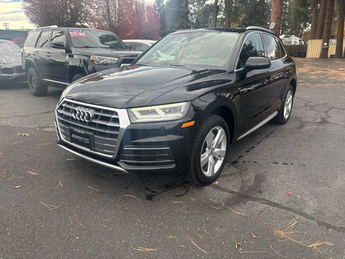 Used 2018 Audi Q5 2.0T Premium Plus w/ Premium Plus Package image 1