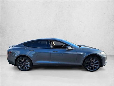 Used 2013 Tesla Model S Performance image 4