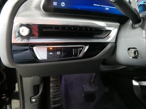 Used 2024 Cadillac Lyriq Luxury w/ LPO, Floor Liner Package AWD/4WD image 26