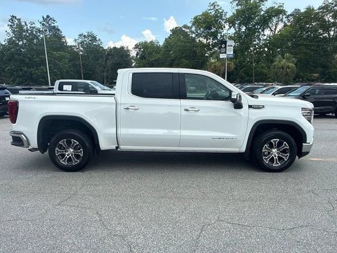 Used 2026 GMC Sierra 1500 SLT AWD/4WD image 4