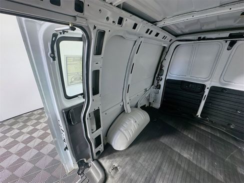 Used 2024 Chevrolet Express 2500 image 12