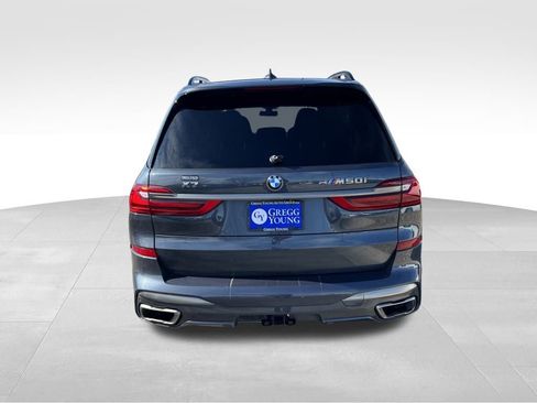 Used 2022 BMW X7 M50i image 5