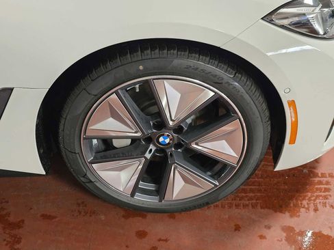 New 2026 BMW i4 xDrive40i w/ Premium Package image 9