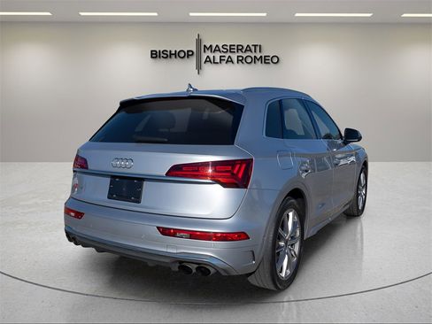 Used 2023 Audi SQ5 Prestige w/ Prestige Package image 7