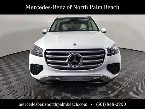 New 2026 Mercedes-Benz GLS 450 4MATIC image 2