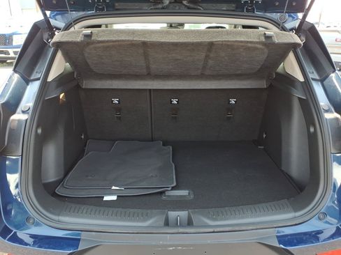 Certified 2023 Buick Encore GX Preferred w/ Cold Weather Comfort Package FWD image 25