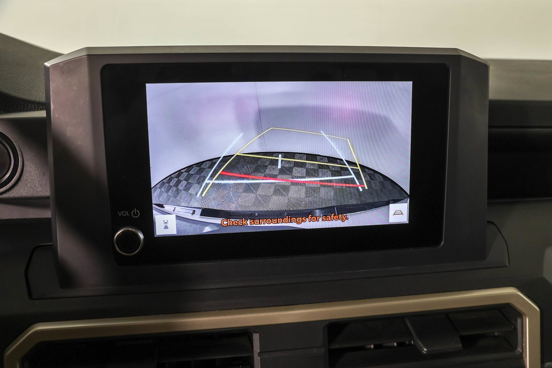 Used 2024 Toyota Tacoma SR RWD image 8