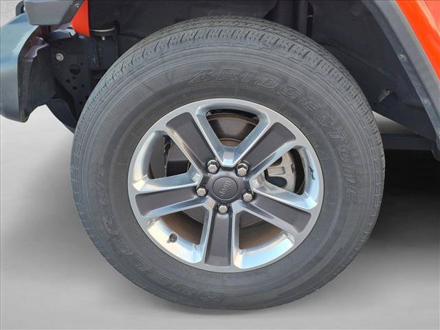 Used 2020 Jeep Wrangler Unlimited Sahara AWD/4WD image 10
