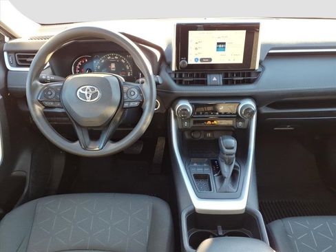 Used 2024 Toyota RAV4 XLE image 12