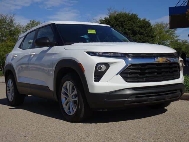 Used 2024 Chevrolet TrailBlazer LS FWD image 31