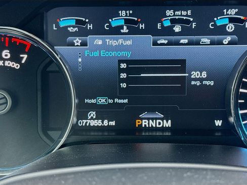 Used 2019 Ford F150 Platinum image 8