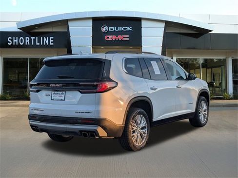 Used 2024 GMC Acadia Elevation image 3