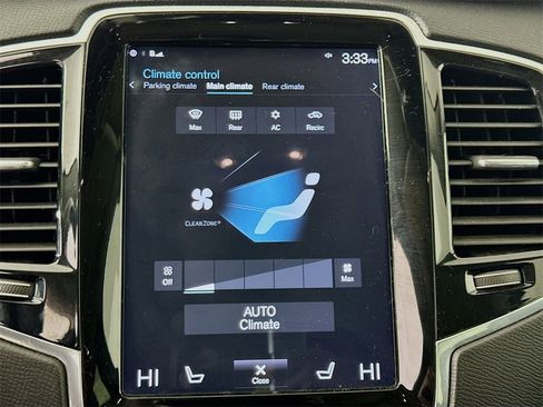 Used 2018 Volvo XC90 T5 Momentum w/ Momentum Plus Package image 16