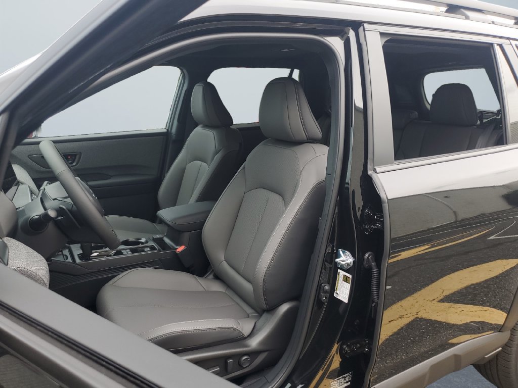 New 2026 Subaru Outback Limited AWD/4WD image 9