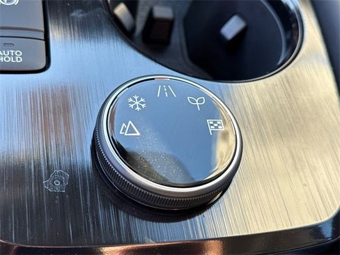 New 2026 Nissan Rogue Platinum w/ Tech Package image 32