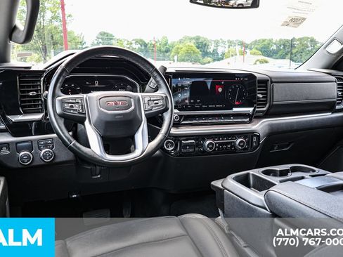 Used 2025 GMC Sierra 1500 SLT RWD image 27