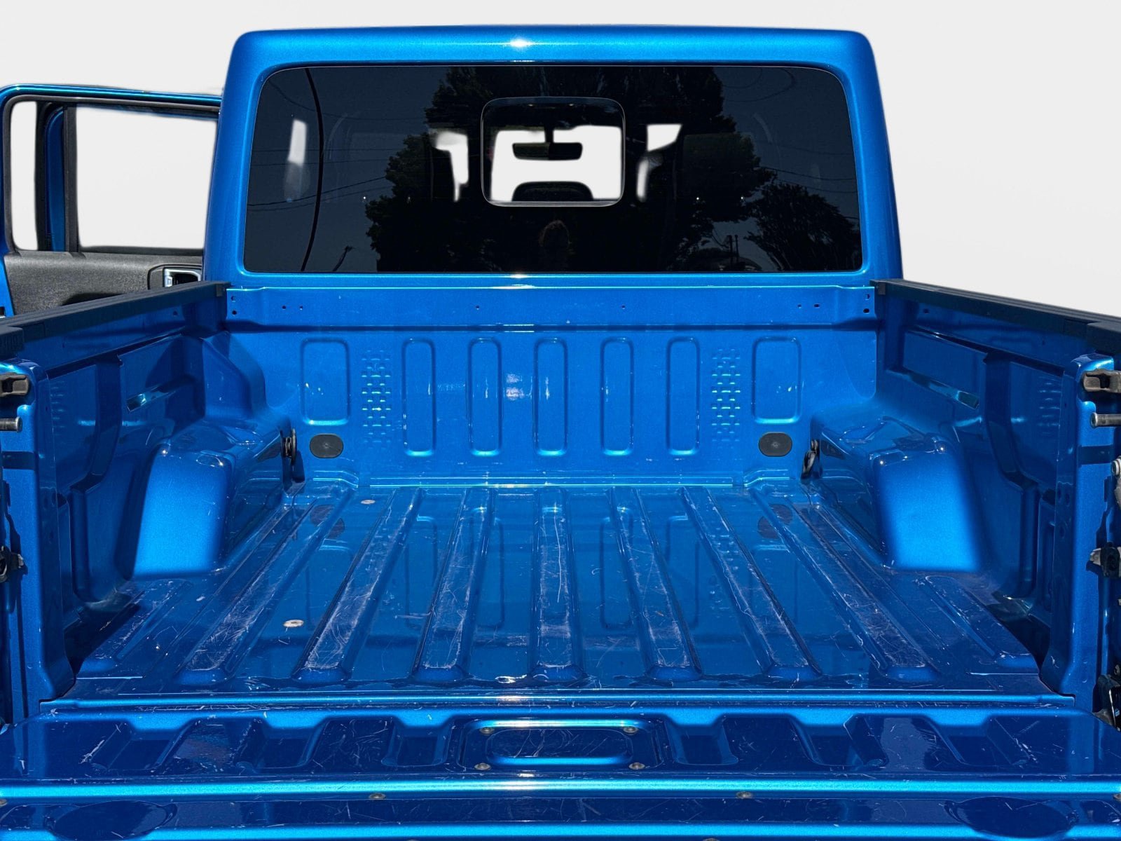 Used 2022 Jeep Gladiator Rubicon AWD/4WD image 12