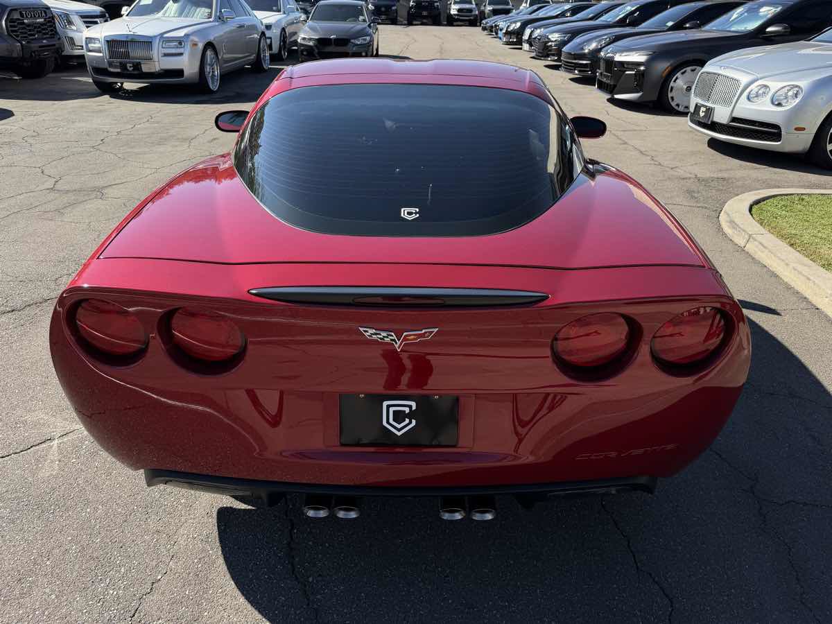 Used 2009 Chevrolet Corvette Coupe w/ Preferred Equipment Group RWD image 6