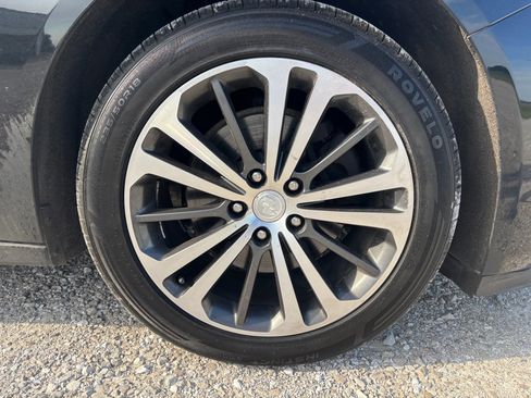 Used 2017 Buick LaCrosse Preferred FWD image 28
