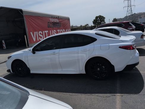 Used 2026 Toyota Camry SE w/ Multimedia Upgrade Package FWD image 8