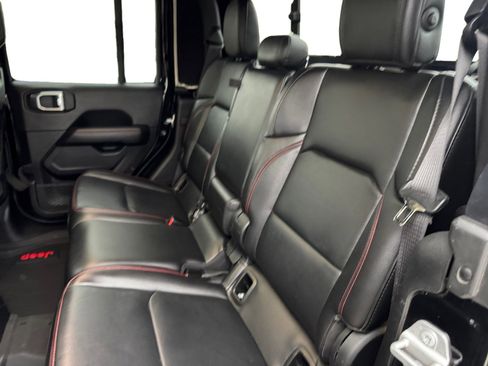 Used 2021 Jeep Gladiator Rubicon image 13