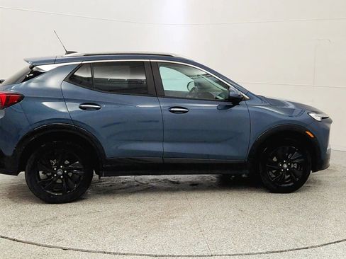 Used 2024 Buick Encore GX Sport Touring image 8