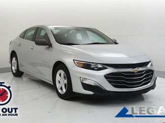 Used 2022 Chevrolet Malibu LS image 1