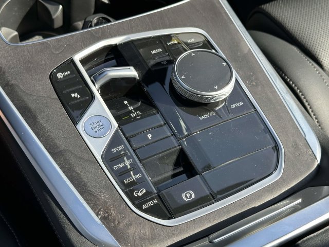 Used 2026 BMW X5 xDrive40i w/ Premium Package AWD/4WD image 36