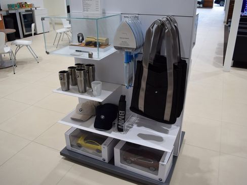 New 2026 BMW 840i xDrive Convertible w/ Comfort Seating Package image 42