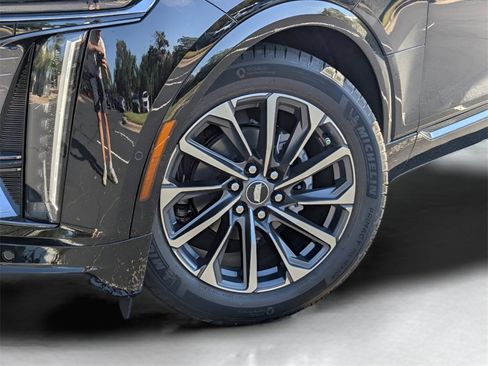 New 2026 Cadillac Lyriq Premium Sport image 2